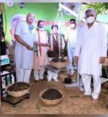Chhattisgarh launches 'Godhan Nyay Yojna', to boost rural economy