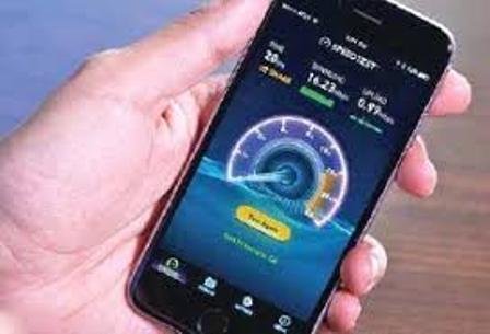 India’s Rank in Global Mobile Internet Speeds Falls to 131 While South Korea Tops: Ookla