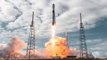 SpaceX breaks ISRO's Record by launcheing 143 Satellites in a single mission