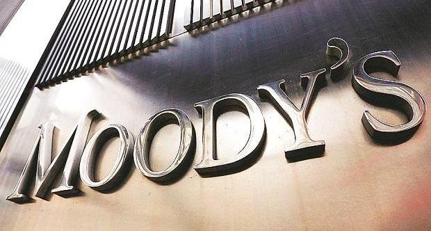 Moody's projects India's GDP to contract 7% in FY21, expects 13.7% growth in FY22