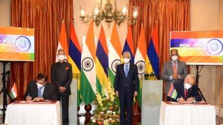 India signs FTA with Mauritius; Offers USD 100 million LoC for Defence Purchase
