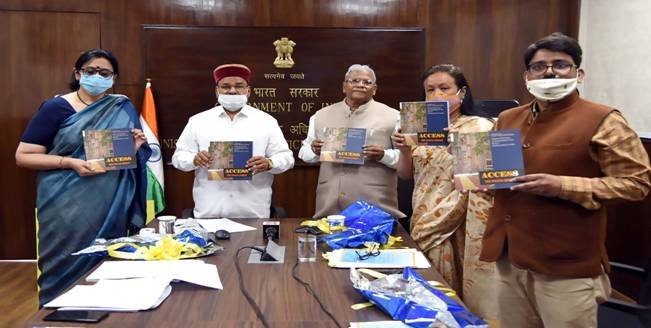 Thaawarchand Gehlot launches “Sugamya Bharat App” and Handbook “Access - the Photo Digest”