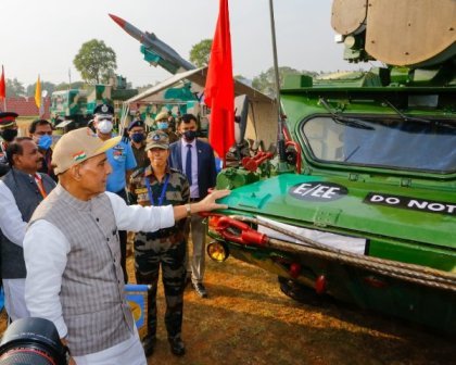 Defence Minister Rajnath Singh Inaugurates Three-day Long 'Rashtra Raksha Samarpan Parv' in Jhansi, UP